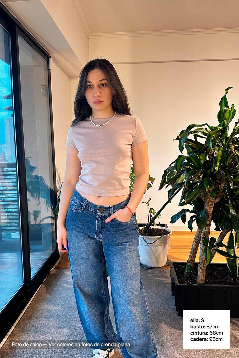 Remera Baby Tee Midi - Gris Mineral