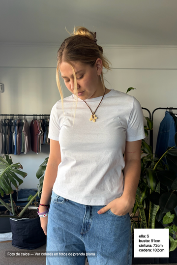 Remera Regular Fit Mujer - Mujer