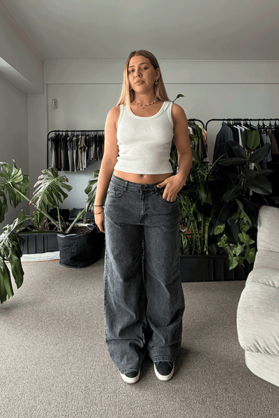 Polera Ribb + Jean Elastizado Wide Leg Old Black Mujer