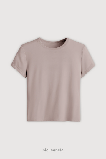 Remera Baby Tee Midi - Piel Canela