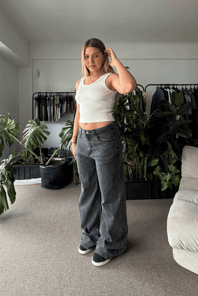 Polera Ribb + Jean Elastizado Wide Leg Old Black Mujer