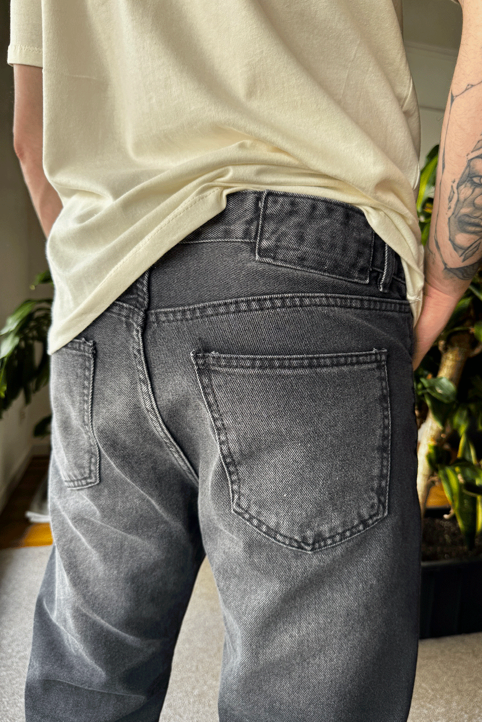 Jean Straight Old Black Hombre