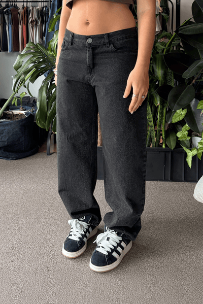 Baby Tee + Jean Baggy Oxido Black Mujer