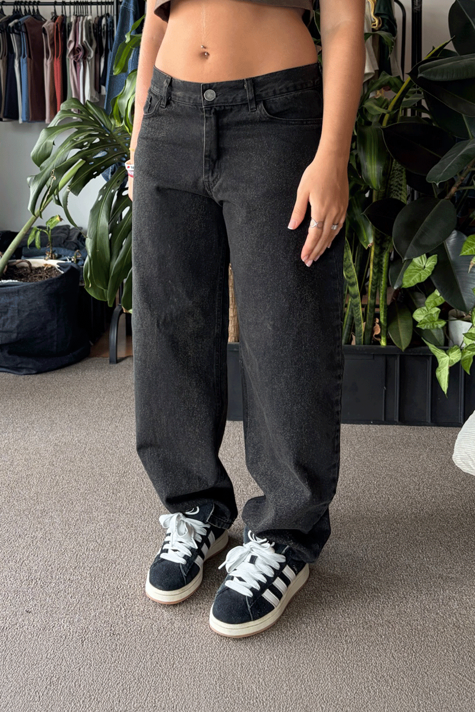 Baby Tee + Jean Baggy Oxido Black Mujer