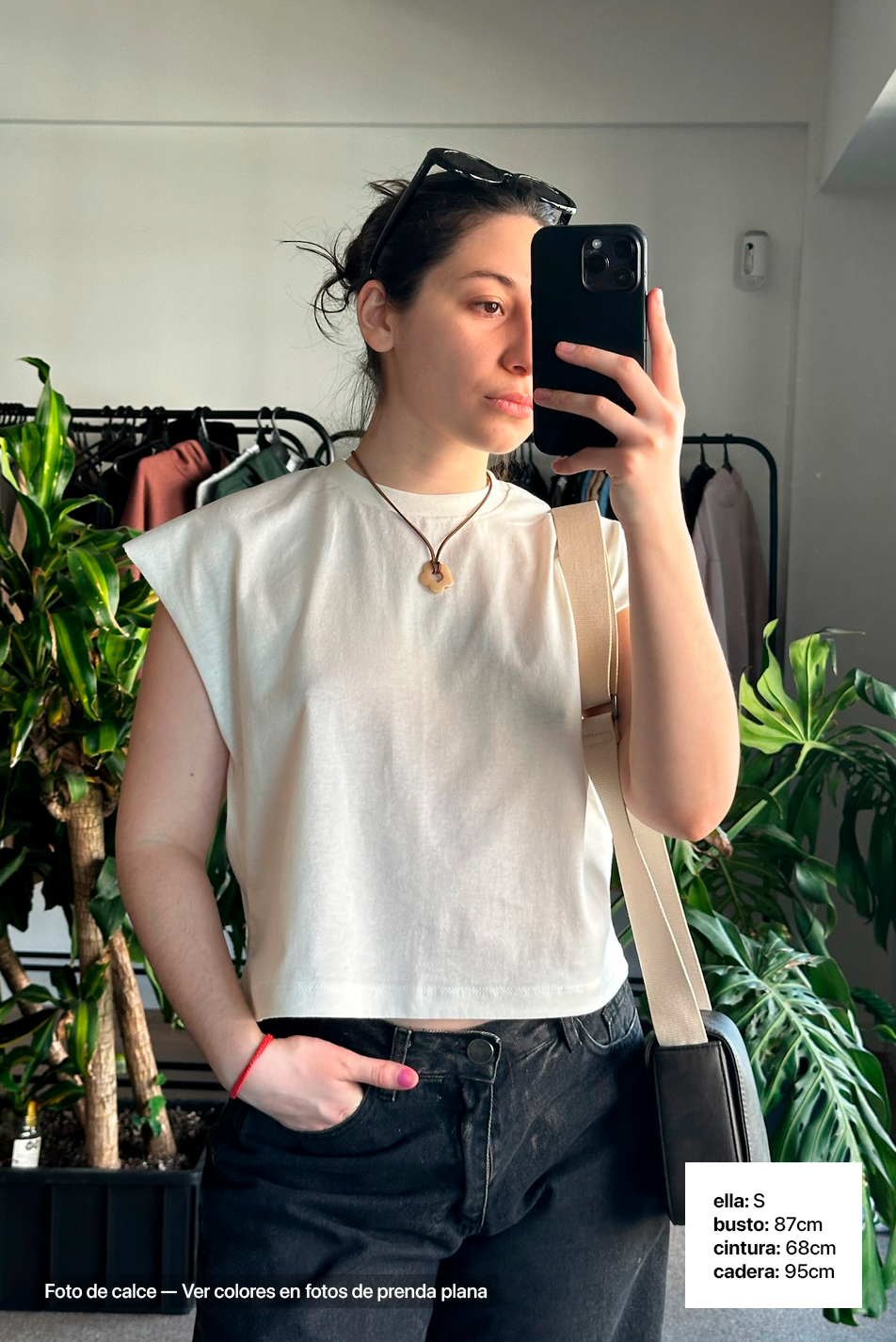 Remera Crop Sin Mangas - Crudo
