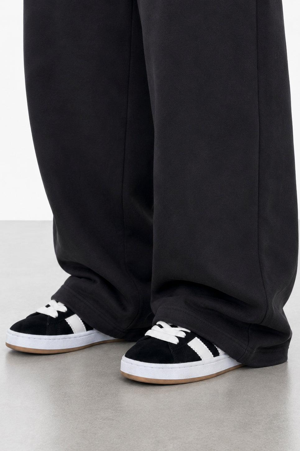 Jogging Baggy Frisado calce hombre 3