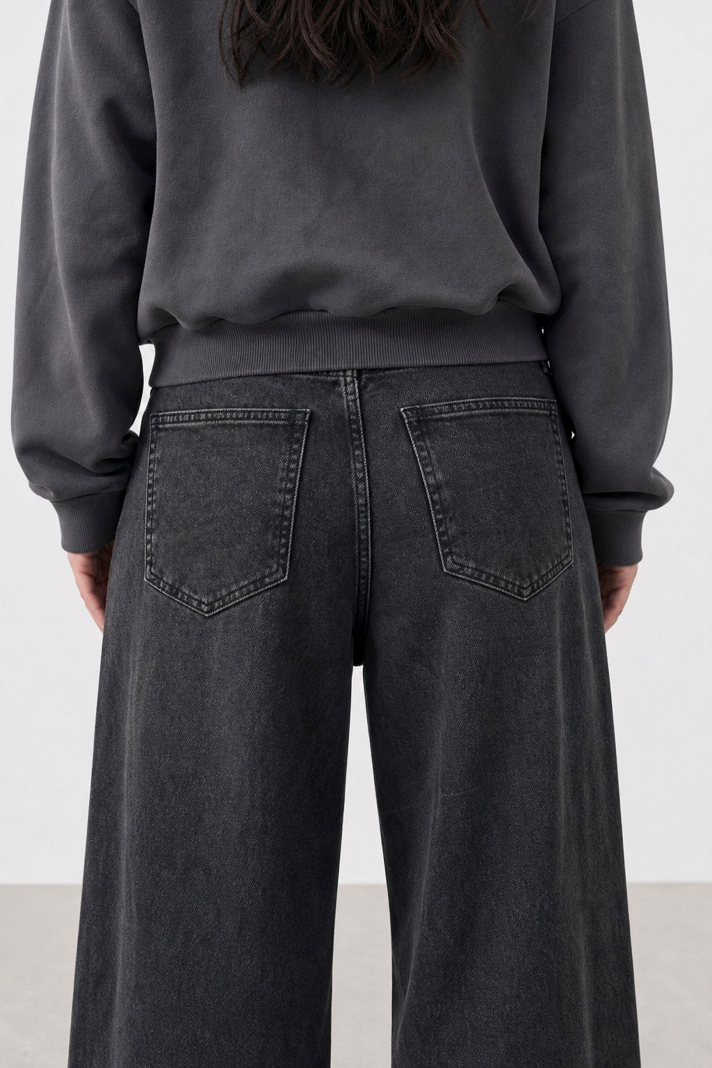 Jean Elastizado Wide Leg Old Black Mujer