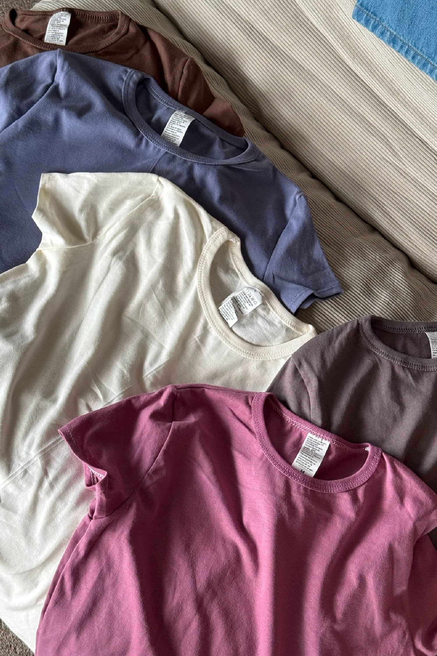 Baby Tee Midi detalle