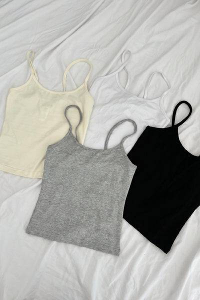 Short + 2 Tops Mujer
