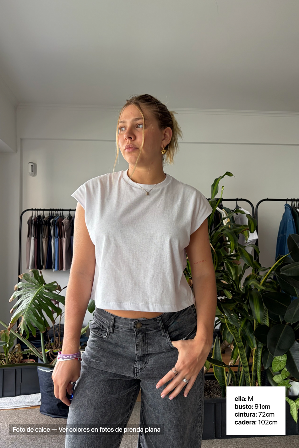 Remera Crop Sin Mangas