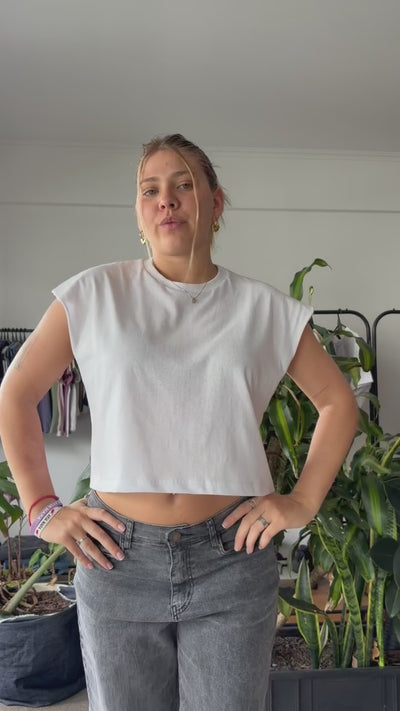 Remera Crop Sin Mangas